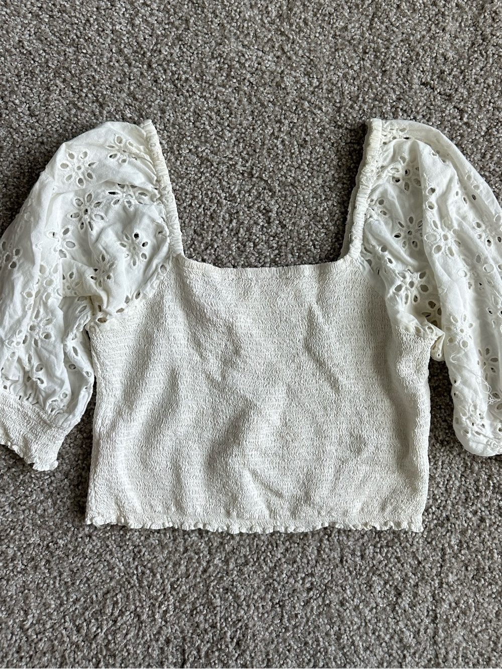 Square-Neck Puff Sleeve Crop Top in Cream